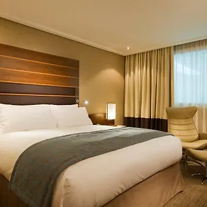 Sofitel London Heathrow Отель